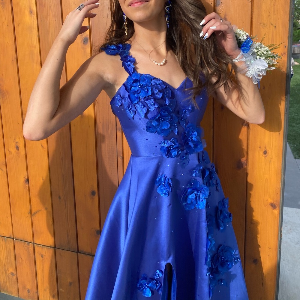 Blue prom dress size 0
